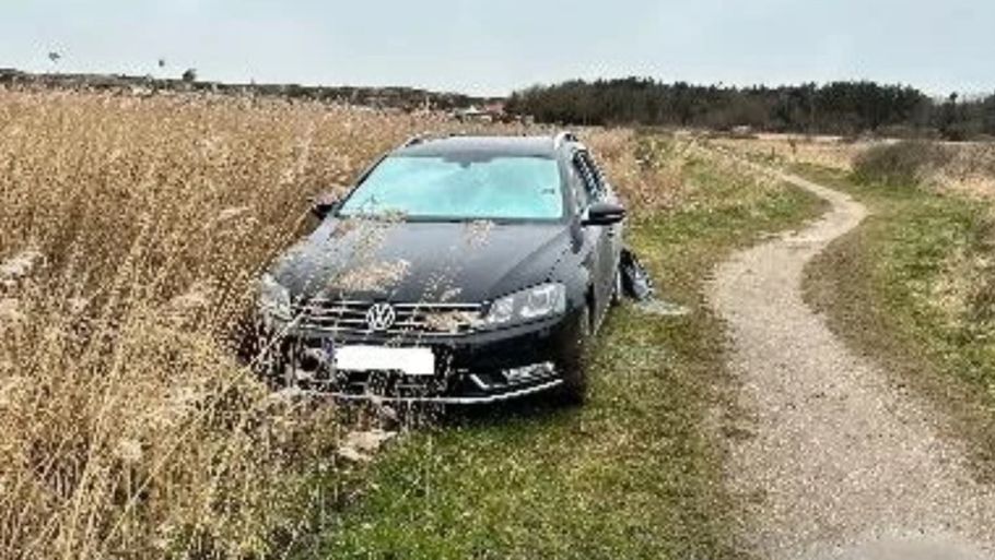 Manden blev fundet i denne bil. Foto: Flensburg Politi