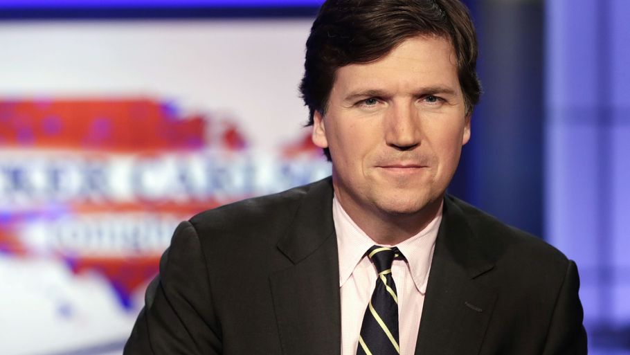 Tucker Carlson er blandt de mest populære højreorienterede politiske kommentatorer i USA. Foto: Richard Drew/Ritzau Scanpix