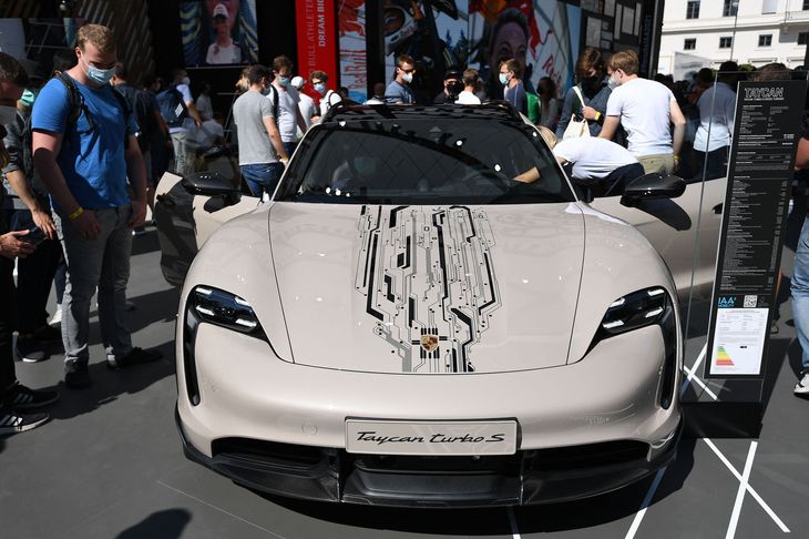 På billedet ses en bil af samme model som den, Nicklas Bendtner har fået konfiskeret. Foto: Tobias Schwarz/Ritzau Scanpix