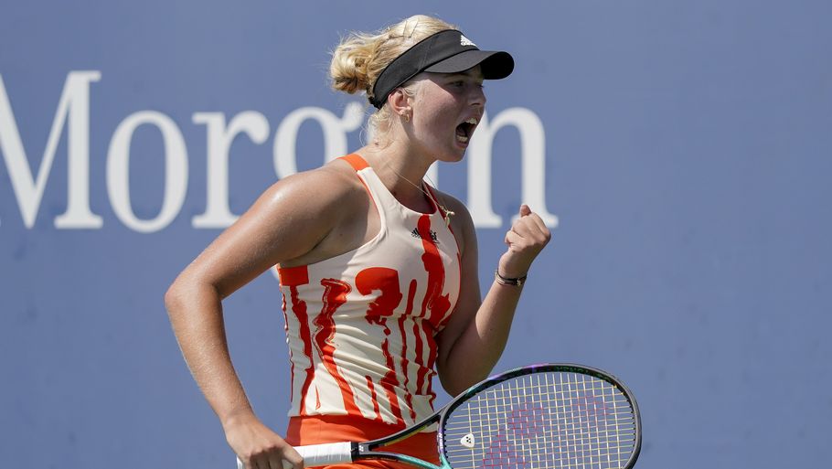 Clara Tauson kan være glad, da hun netop har kvalificeret sig til French Open 2023. Foto: MARY ALTAFFER/Ritzau Scanpix
