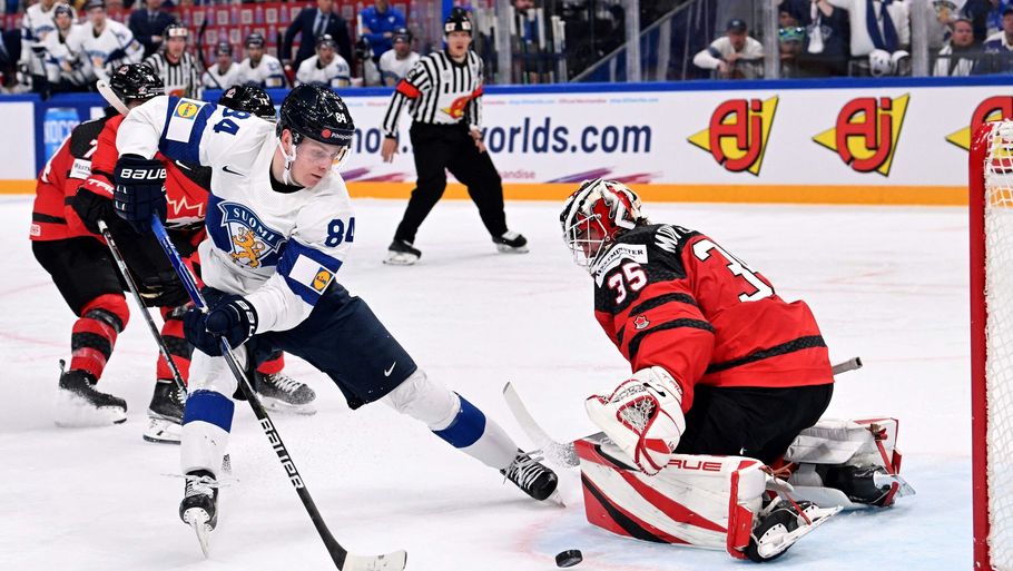 Finland og Canada stod torsdag overfor hinanden i kvartfinalen i ved VM. Det endte med en sikker canadisk sejr. Foto: Jonathan Nackstrand/Ritzau Scanpix