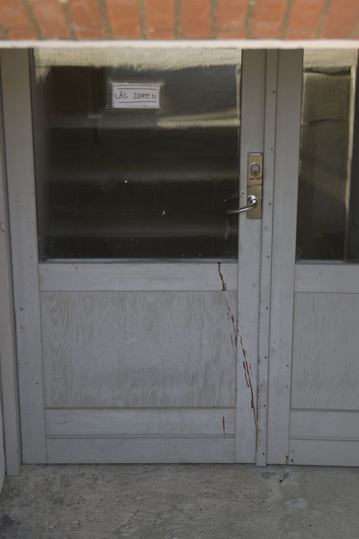 På denne dør er der fundet spor af blod. Foto: René Schütze
