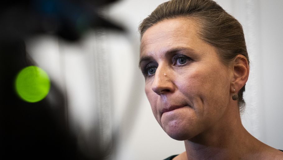 Mette Reagerer På Drab Sender Emoji Ekstra Bladet 