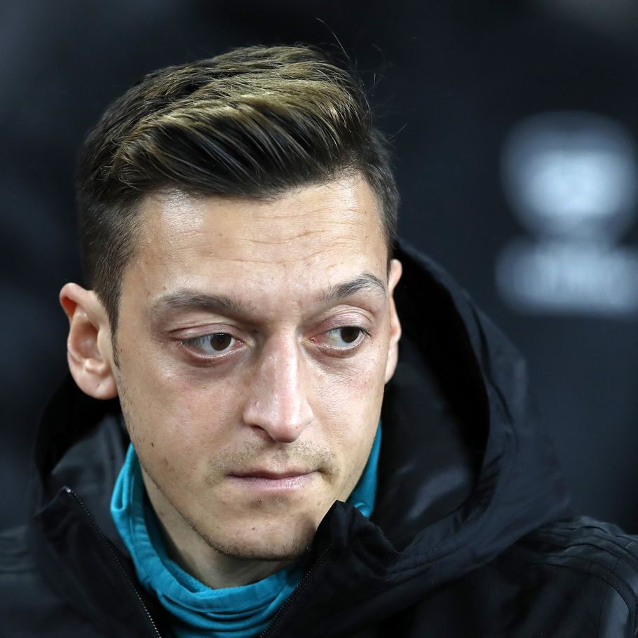 Mesut Özil boykottet efter kontroversiel tatovering