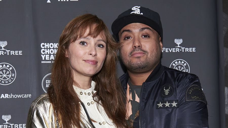 Kendt dansk rapper afslører: Faldt om med hjertestop – Ekstra Bladet