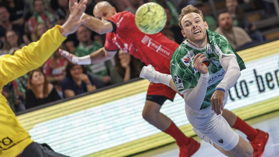 Füchse Berlin holder kæden stram i jagten på guld – Ekstra Bladet