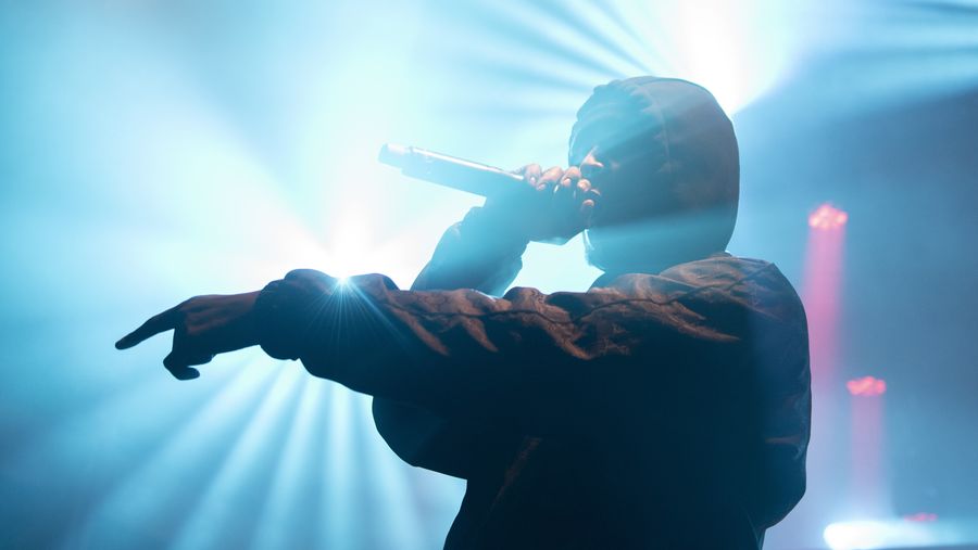 Dansk rapper får nedsat dom efter grov vold – Ekstra Bladet