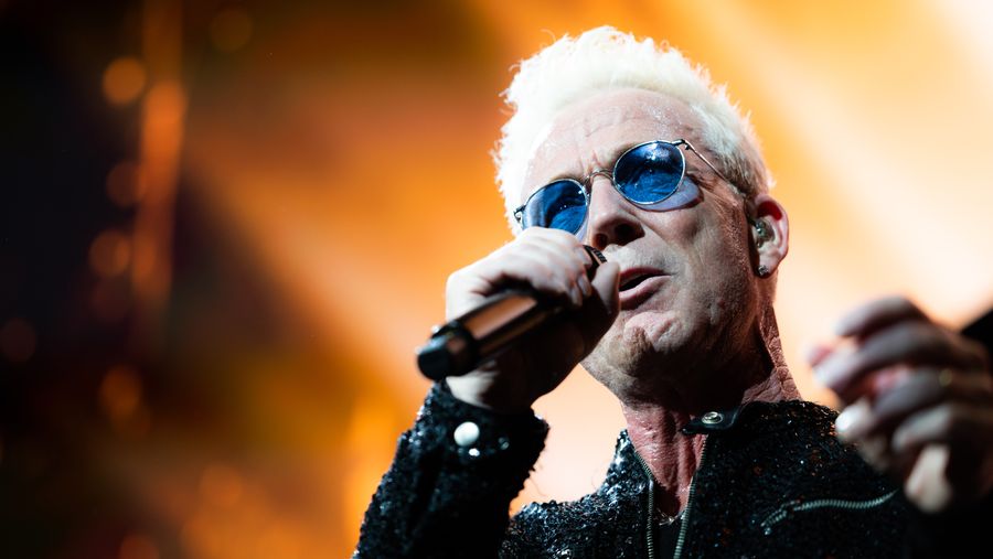 Efter stor sorg: Udgiver album om Hugo Helmig – Ekstra Bladet