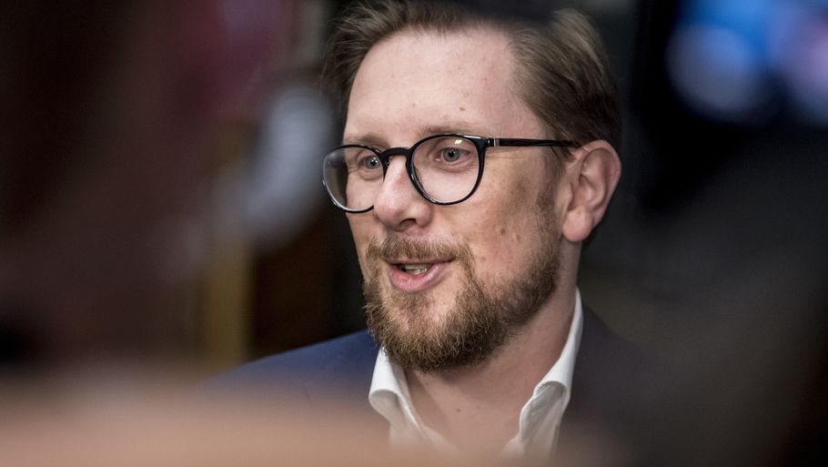 Simon Emil er blevet far for anden gang – Ekstra Bladet