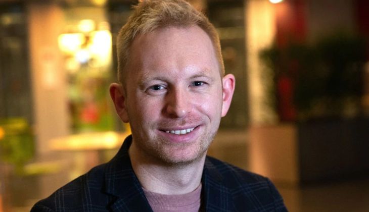 Jens Conrad-Petersen er glad for den måde, en kæmpe beredskabsøvelse i DR Byen løb af stablen på tirsdag morgen - også selvom det midlertidigt afbrød programmet på eksempelvis P1. Foto: Bjarne Bergius Hermansen/DR