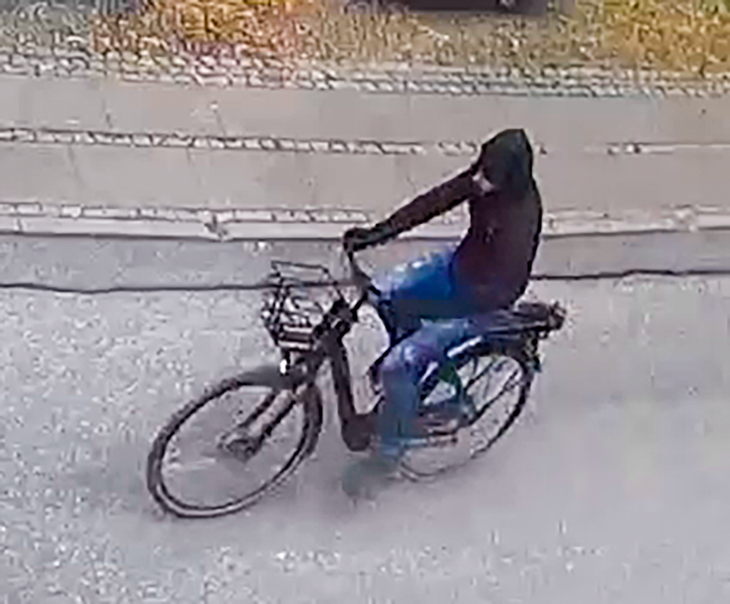 Efter skuddrama: Efterlyser to mænd – Ekstra Bladet