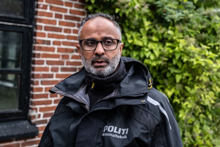 Brænder huse af med vilje – Ekstra Bladet