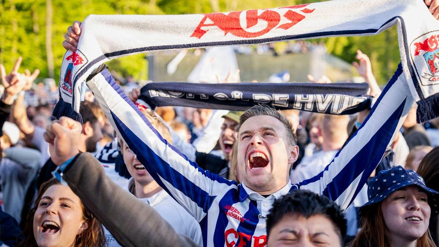 40.000 fans fordelt: AGF melder udsolgt til guldfest – Ekstra Bladet