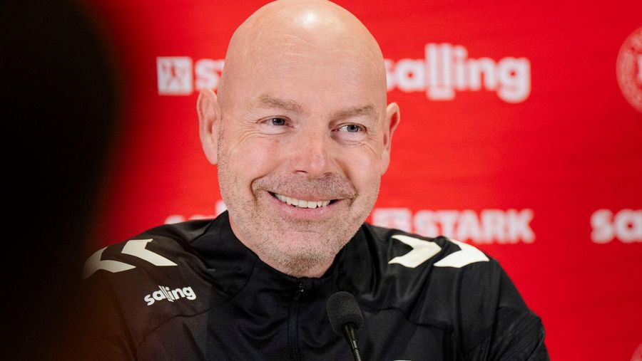 Kæk Riemer med besked til Mexico: Ses til juli – Ekstra Bladet