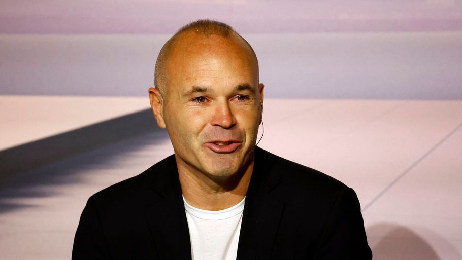 Iniesta og co. køber FC Helsingør – Ekstra Bladet