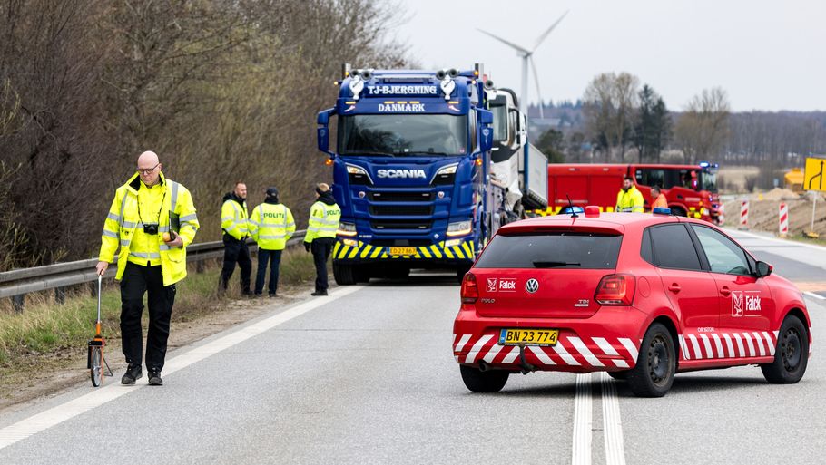 Voldsom ulykke: Meldes uden for livsfare – Ekstra Bladet