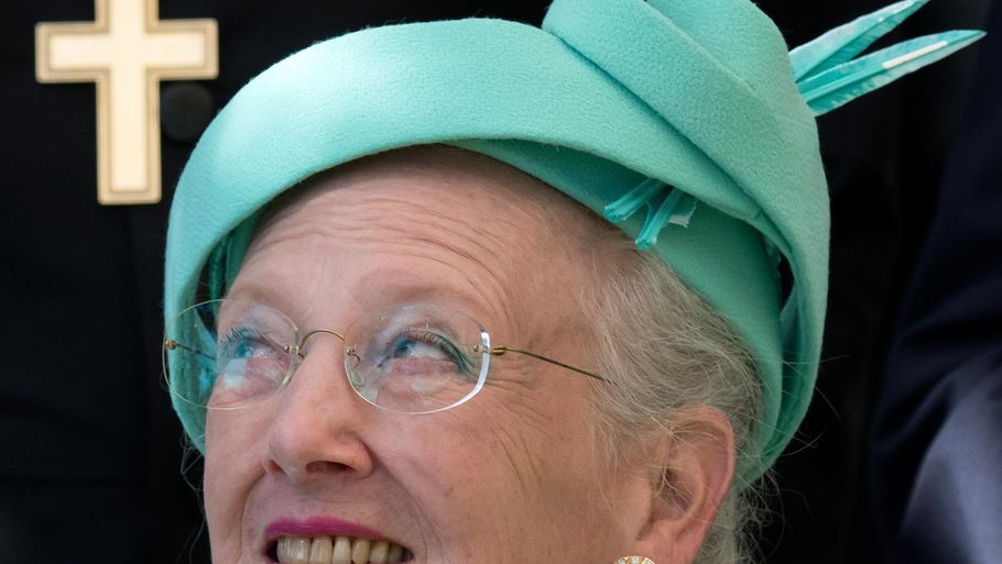 Historiker: Dronningen følger folket med indvandrersyn – Ekstra Bladet
