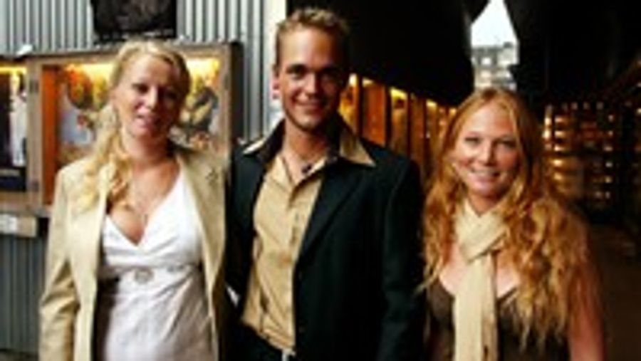 Gravid på Robinson – Ekstra Bladet