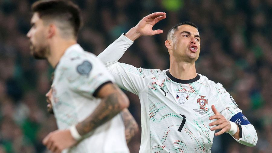 Sir Alex’ appel til Ronaldo: Ryg ikke i fælden – Ekstra Bladet