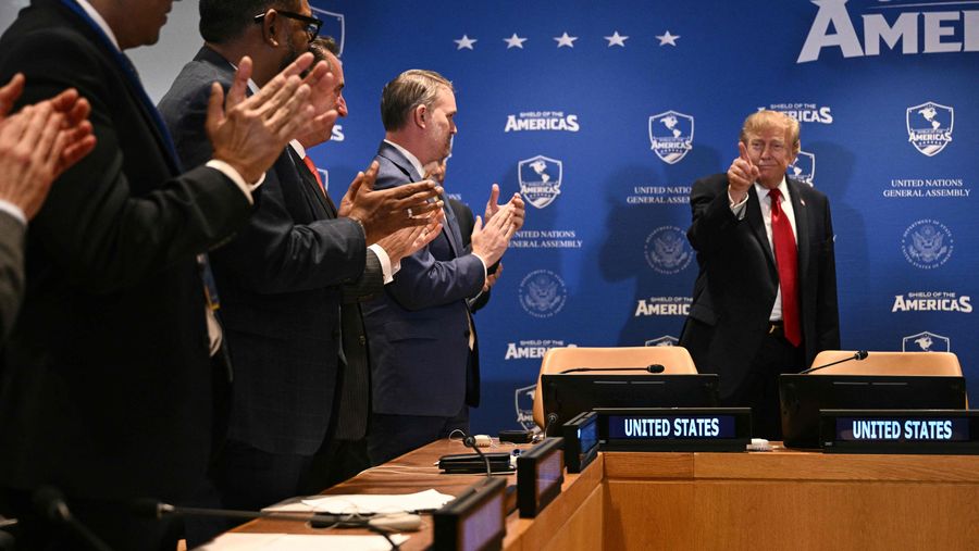 Trump vil fremover kalde kunstig intelligens for superintelligens