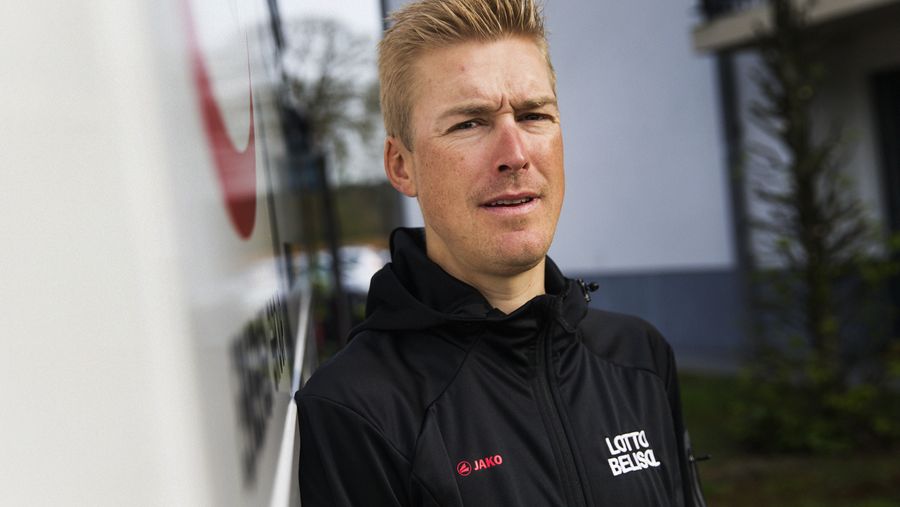 Lars Bak reagerer på fyring: - Det er jeg virkelig ked af – Ekstra Bladet