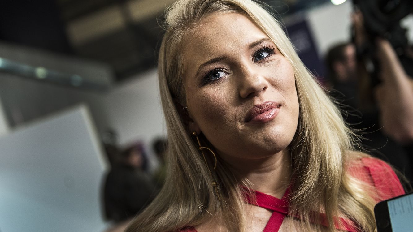 Efter ni år: Anja Nissen er blevet gift – Ekstra Bladet