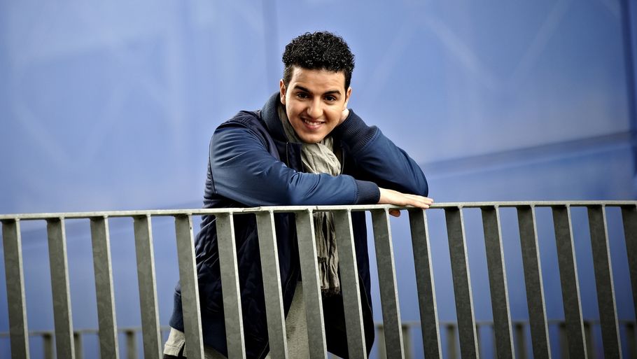 Basims uvilde fest: Snuppede en cola og gik i seng – Ekstra Bladet